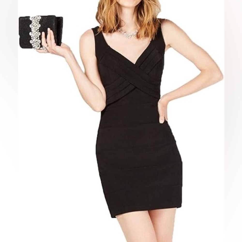 Emerald Sundae Black V-Neck Bodycon Dress